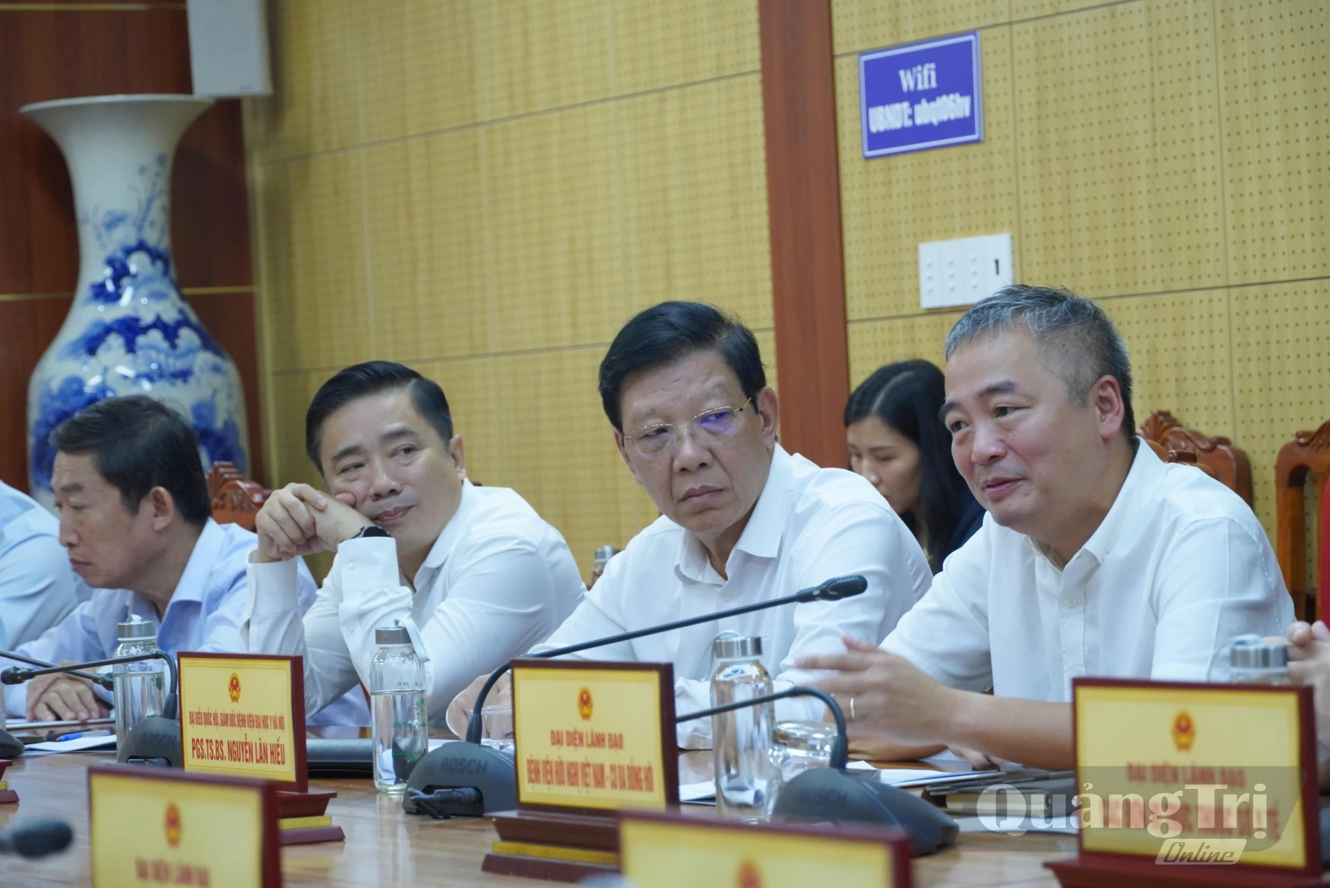 Các đại biểu tham dự buổi làm việc-Ảnh: HL