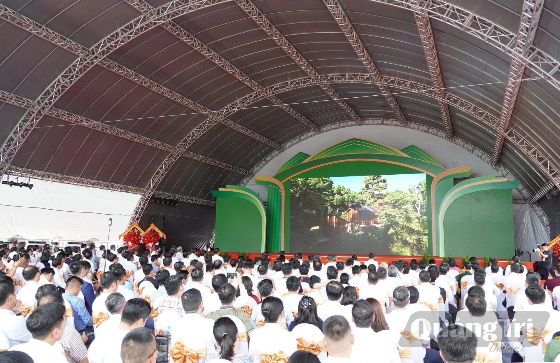 Quang cảnh lễ khởi công - Ảnh: X.P