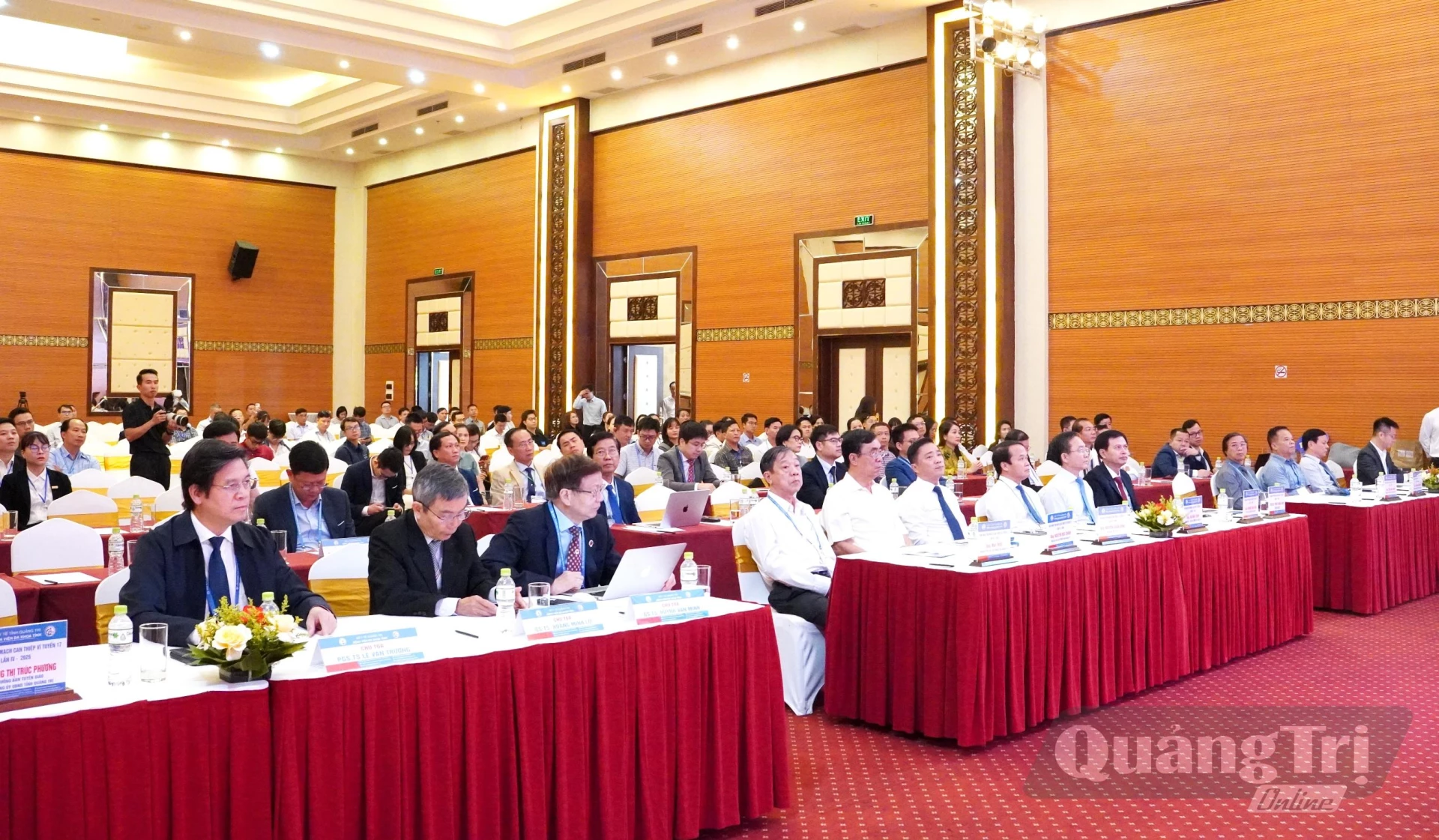 Đại biểu tham dự - Ảnh: Đ.V