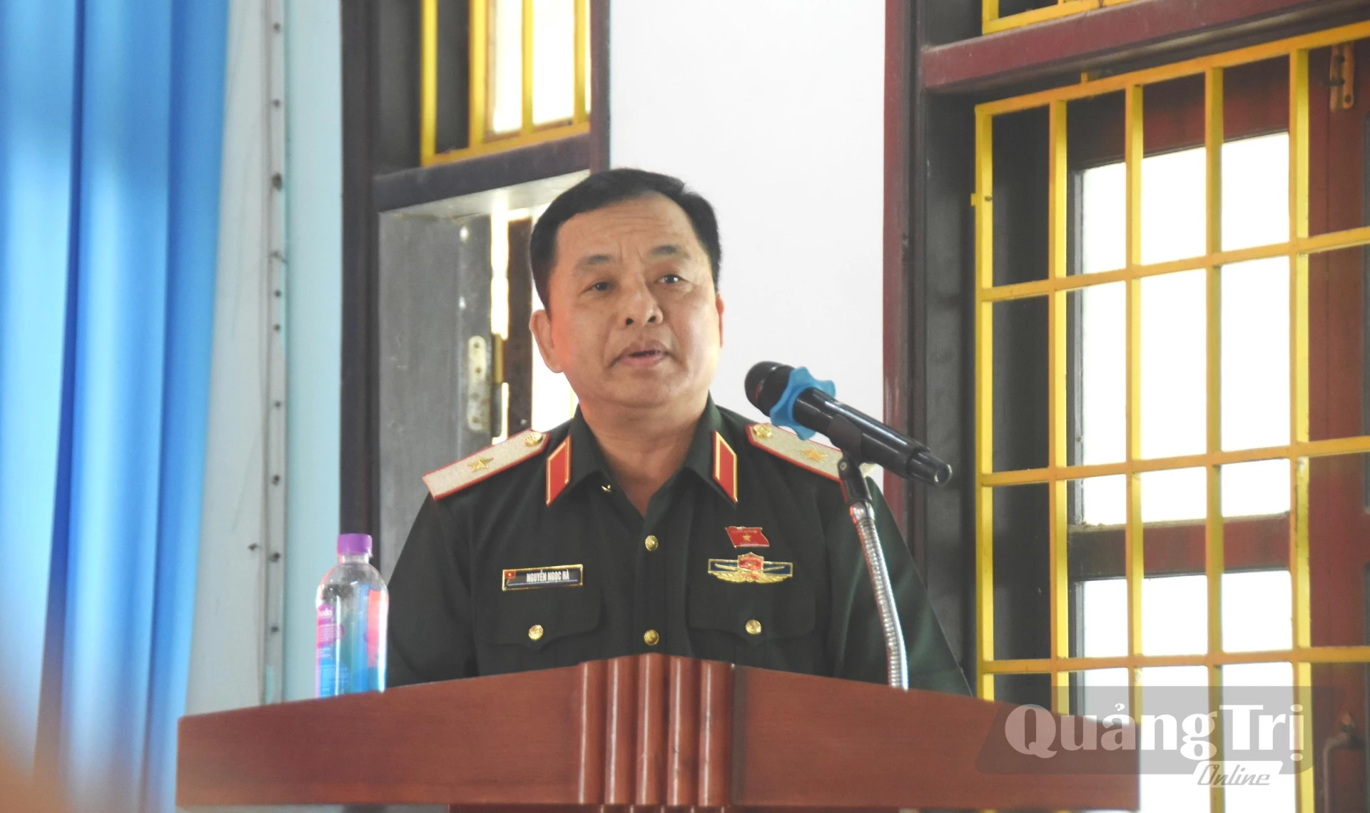 Đồng chí Thiếu tướng Nguyễn Ngọc Hà, Phó Chủ nhiệm Ủy ban Quốc phòng, An ninh và Đối ngoại Quốc hội báo cáo dự kiến nội dung, chương trình kỳ họp thứ 2, Quốc hội khóa XVI và một số nội dung liên quan - Ảnh: Đ.V