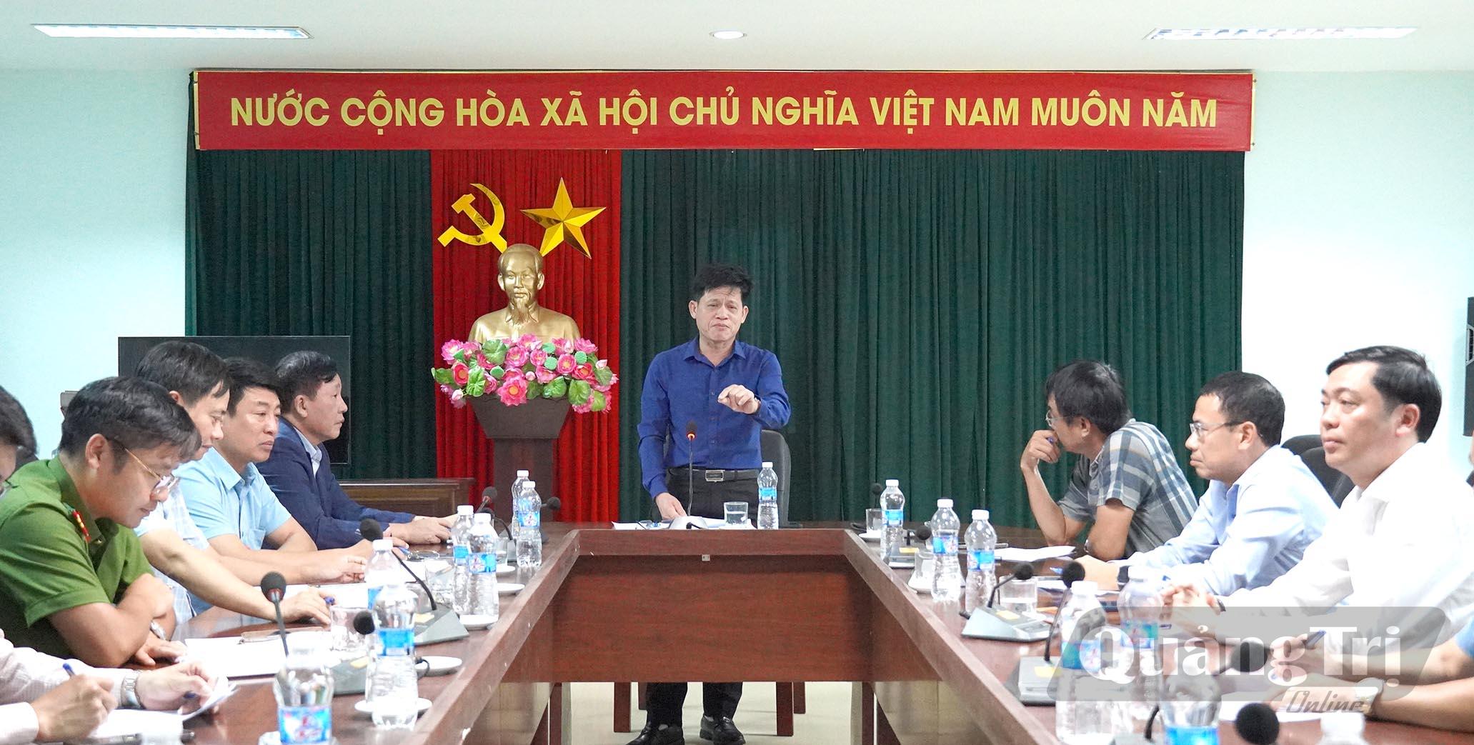 Đồng chí Phó Chủ tịch UBND tỉnh Lê Văn Bảo kết luận buổi làm việc - Ảnh: C.H