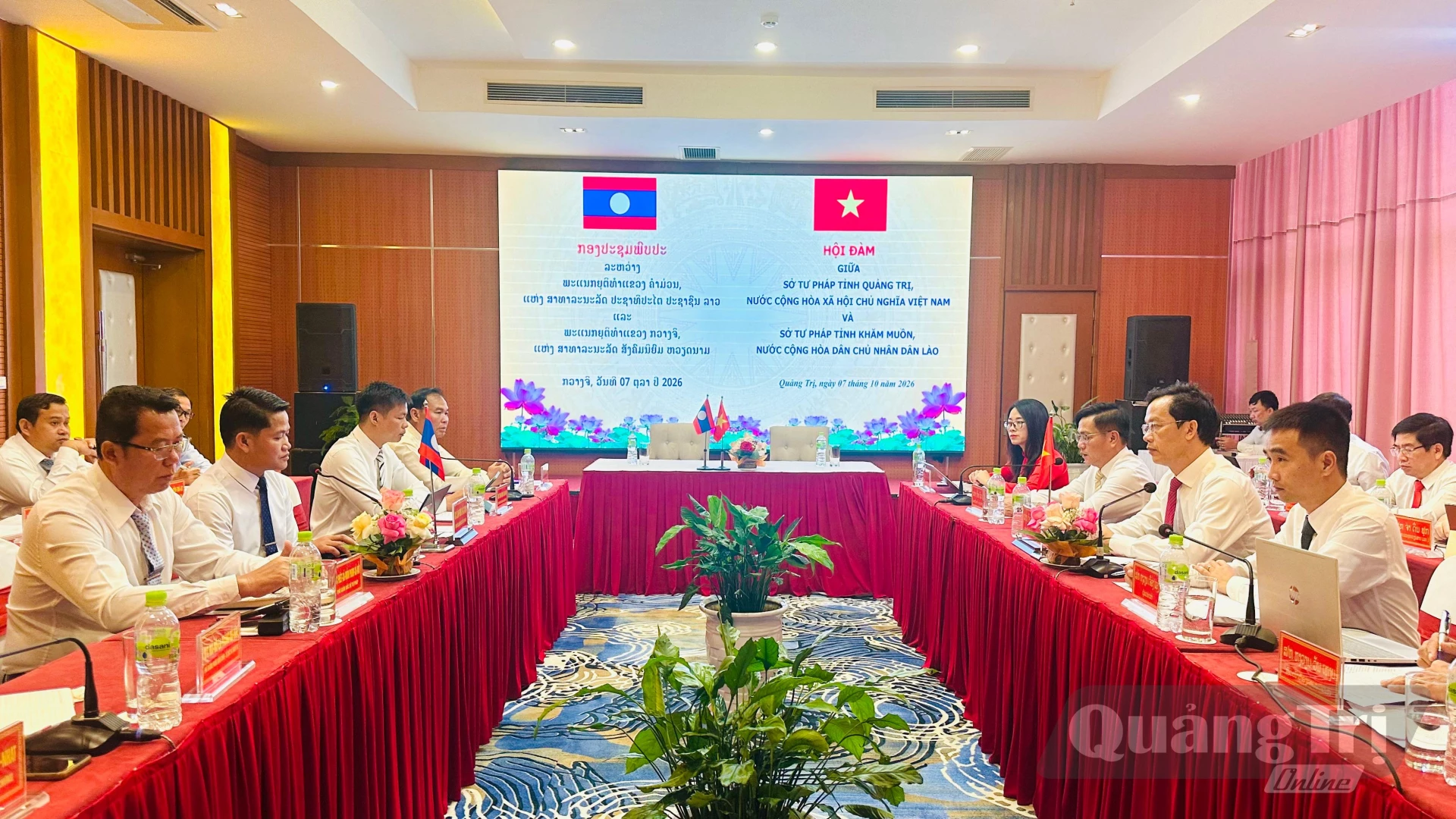 Quang cảnh buổi làm việc - Ảnh: B.N