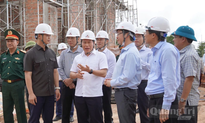 Đồng chí Lê Tiến Châu, Phó Thủ tướng Chính phủ kiểm tra các dự án tại Quảng Trị