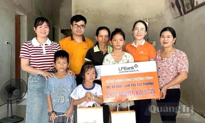 Tận tâm với phong trào cơ sở