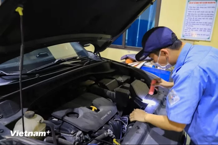 Bộ Xây dựng quy định giá tối đa dịch vụ kiểm định xe cơ giới