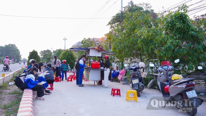 Siết chặt quản lý an toàn thực phẩm khu vực trường học
