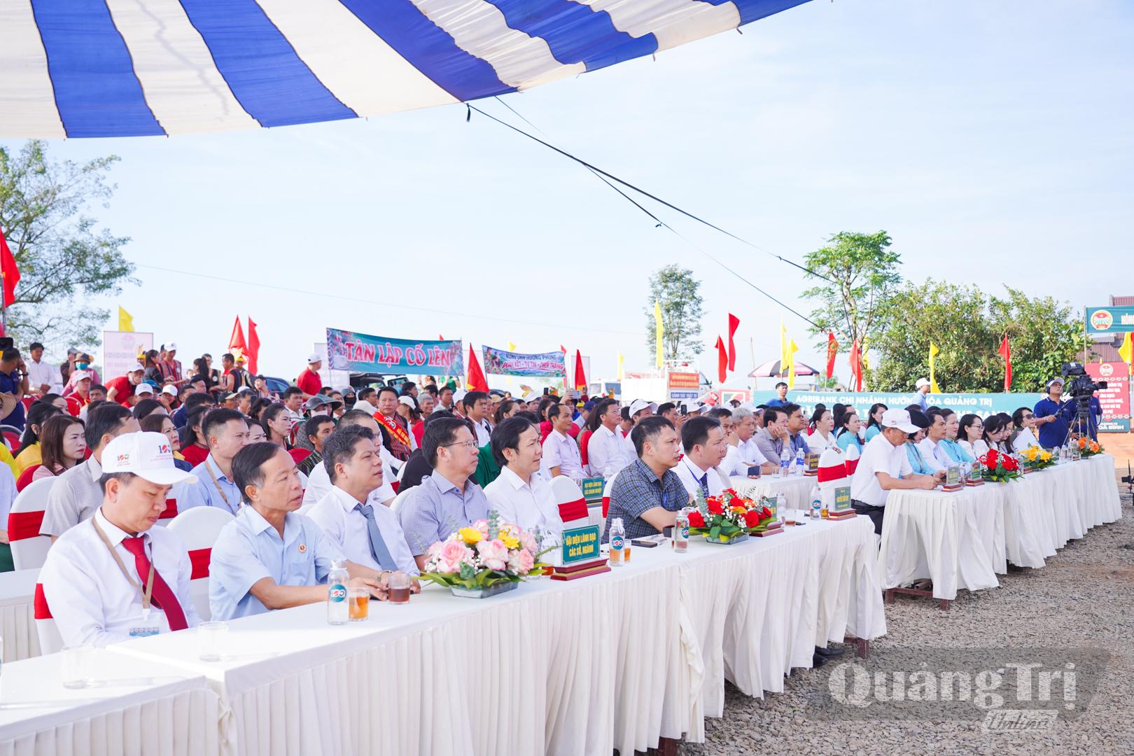 Các đại biểu tham dự hội thi - Ảnh: Lê Trường