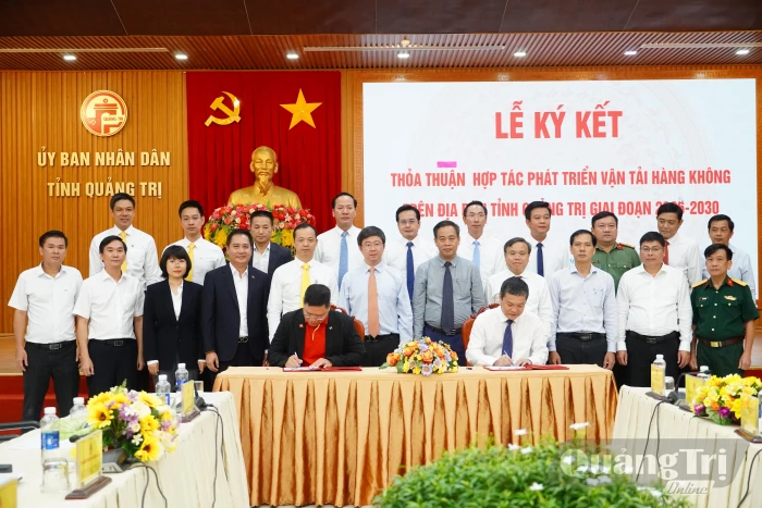 Ký kết thỏa thuận hợp tác phát triển vận tải hàng không trên địa bàn tỉnh Quảng Trị