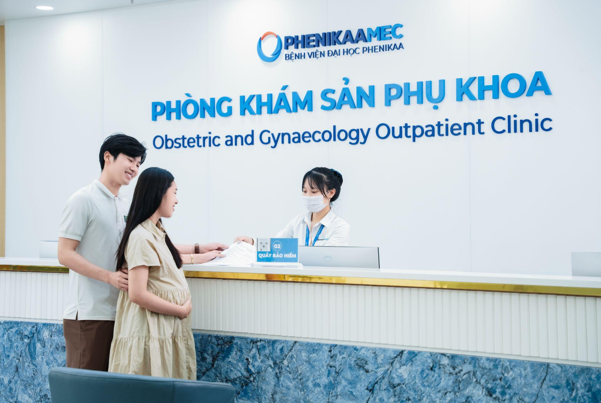 Mẹ bầu nên theo dõi thai kỳ ở cơ sở uy tín để được bác sĩ thăm khám và tư vấn phù hợp