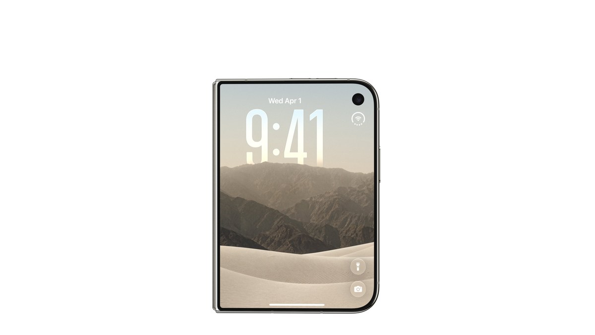 Màn hình ngoài 5,4 inch khi gập máy không ghi nano-texture. Ảnh: Apple