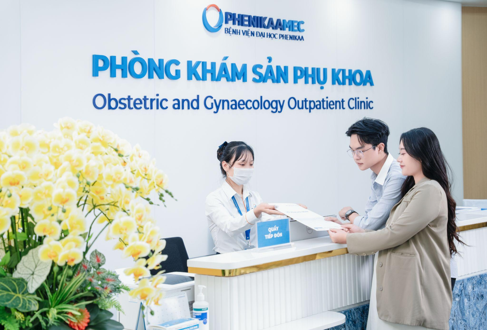 Mẹ bầu nên đi thăm khám tại cơ sở uy tín để được bác sĩ chuyên khoa tư vấn phù hợp