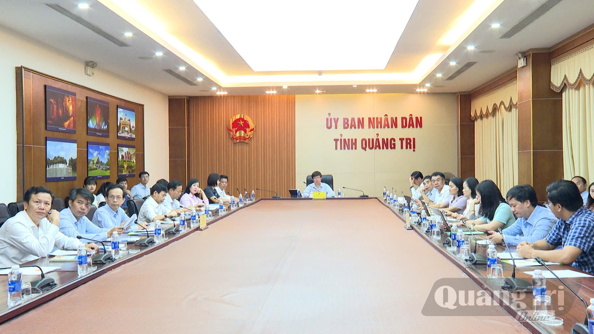 Quang cảnh điểm cầu tại UBND tỉnh Quảng Trị - Ảnh: MD