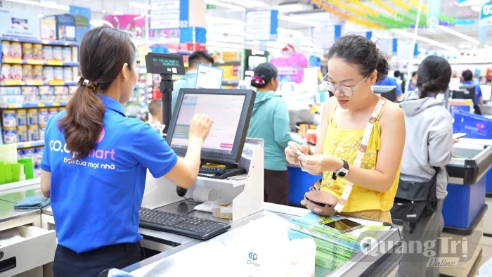 Tăng tốc trên lĩnh vực thương mại