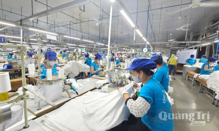 Xây dựng môi trường kinh doanh liêm chính