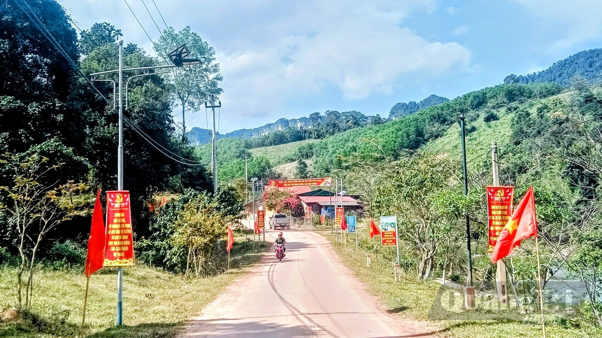 Xây dựng bản làng văn minh ở xã Thượng Trạch - Ảnh: Địa phương cung cấp