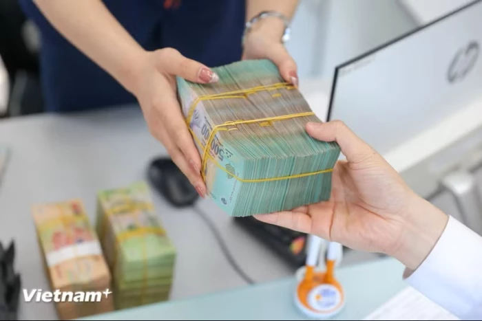 Ngân hàng Nhà nước yêu cầu giảm lãi suất, siết kiểm soát rủi ro tín dụng