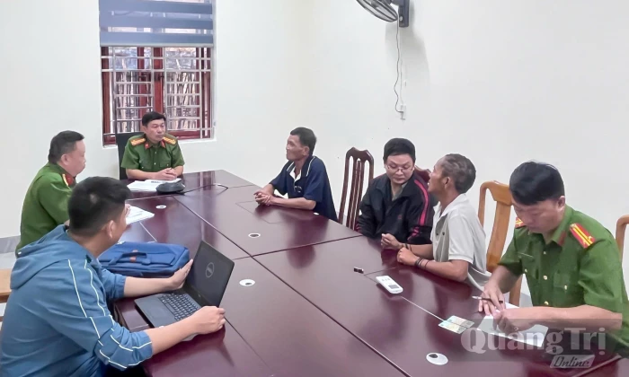 Công an xã Kim Ngân hỗ trợ người dân tìm lại người thân sau gần 10 năm mất liên lạc