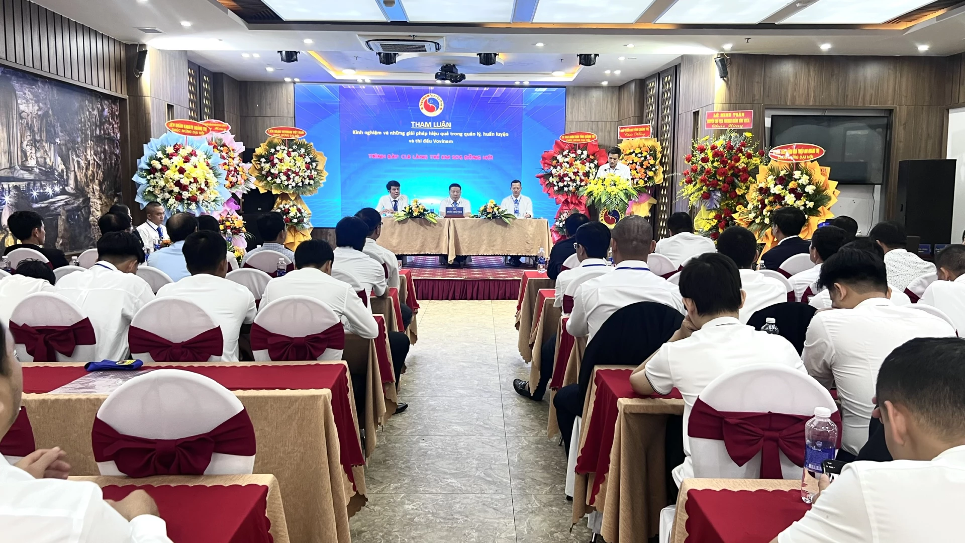 Toàn cảnh Đại hội