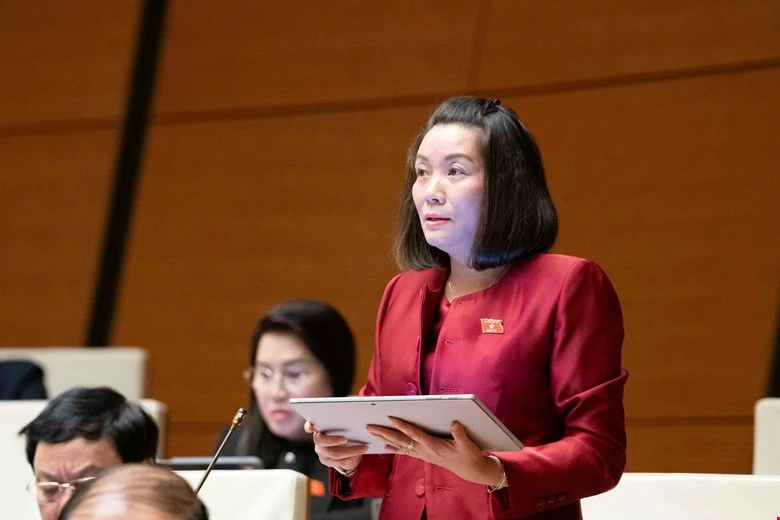 Đại biểu Nguyễn Minh Tâm phát biểu tại hội trường - Ảnh TT