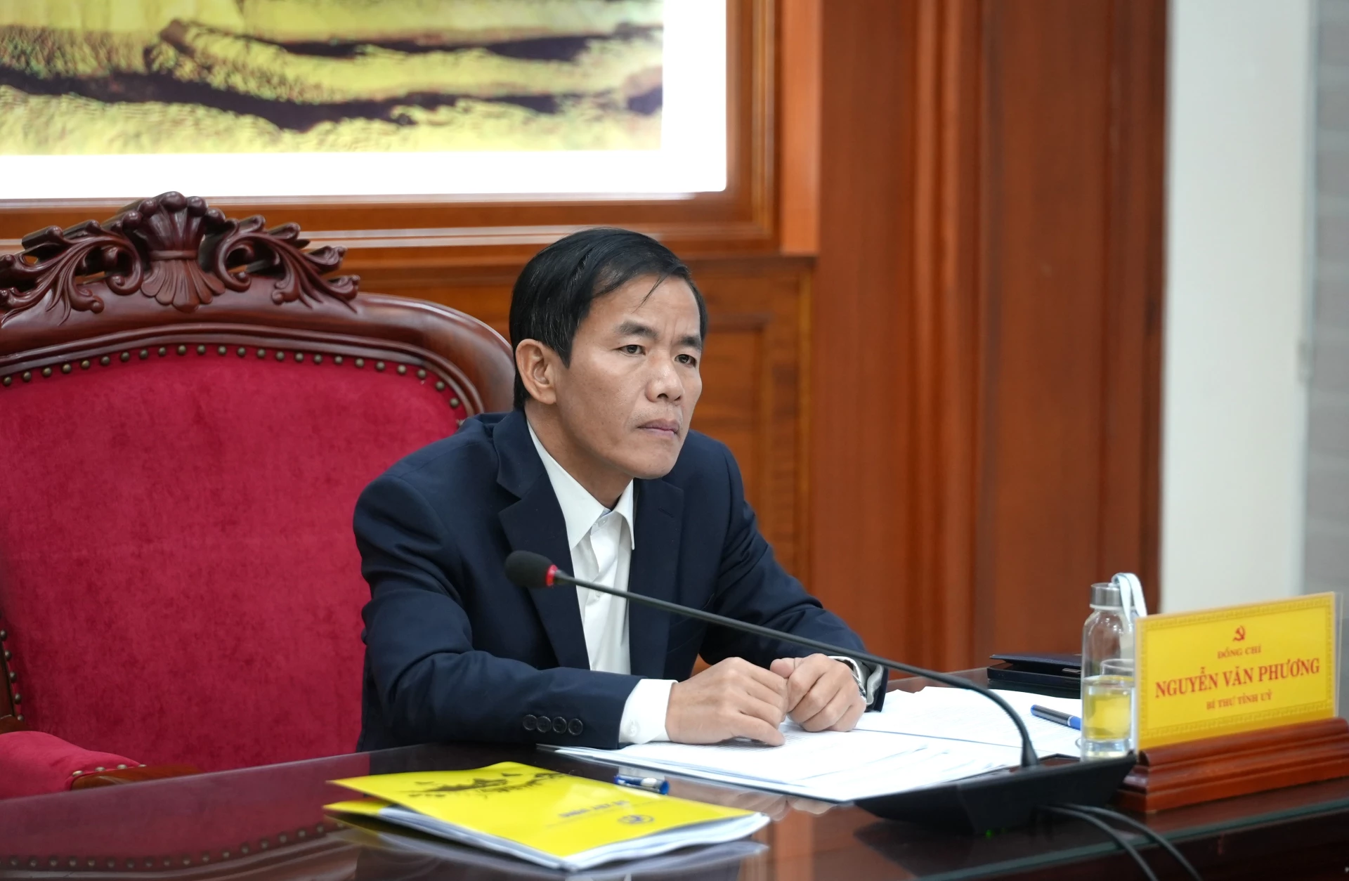 Đồng chí Bí thư Tỉnh ủy Nguyễn Văn Phương chủ trì buổi làm việc - Ảnh: Trung Đức