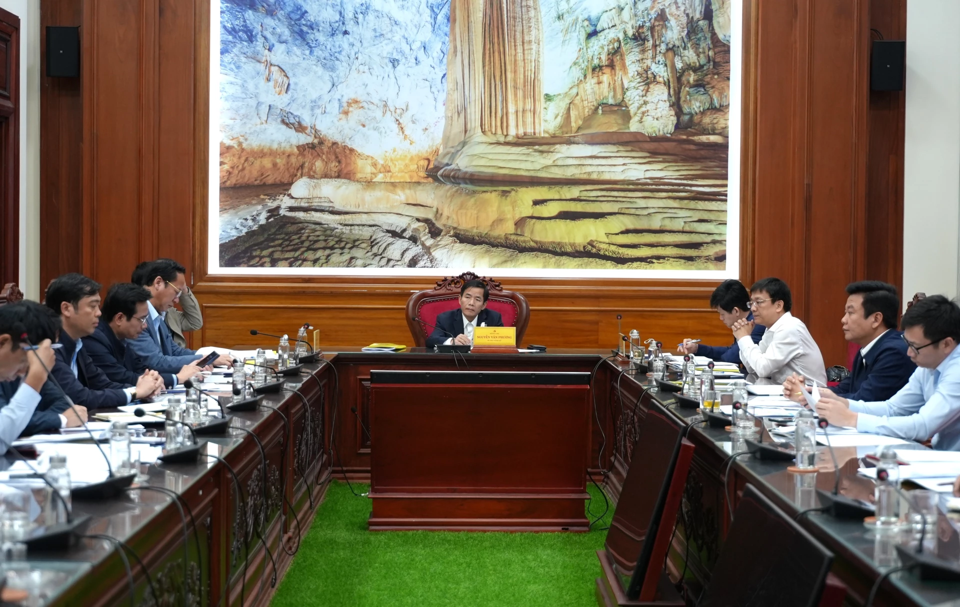 Quang cảnh buổi làm việc - Ảnh: Trung Đức