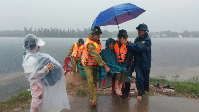 Bộ đội Biên phòng bám địa bàn, hỗ trợ Nhân dân