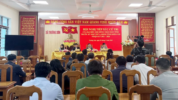 Đại biểu HĐND tỉnh tiếp xúc cử tri tại xã Trường Sơn