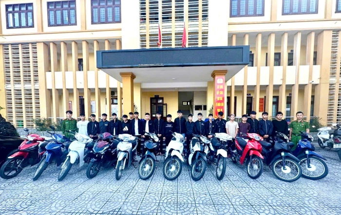 Làm rõ nhóm thanh thiếu niên vi phạm trật tự an toàn giao thông