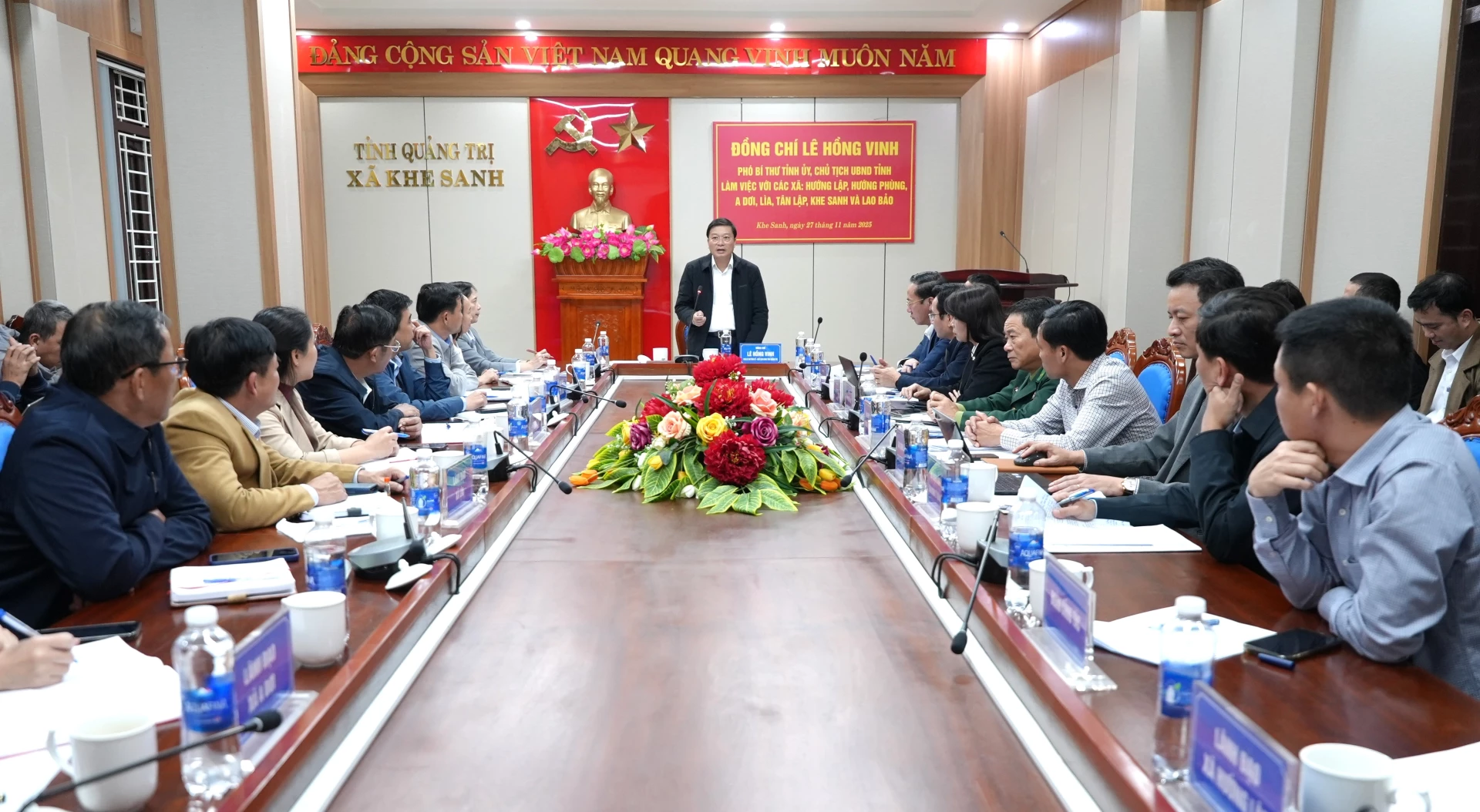 Đồng chí Lê Hồng Vinh, Chủ tịch UBND tỉnh nhấn mạnh một số nhiệm vụ trọng tâm mà các xã cần thực hiện trong thời gian tới - Ảnh: Trung Đức