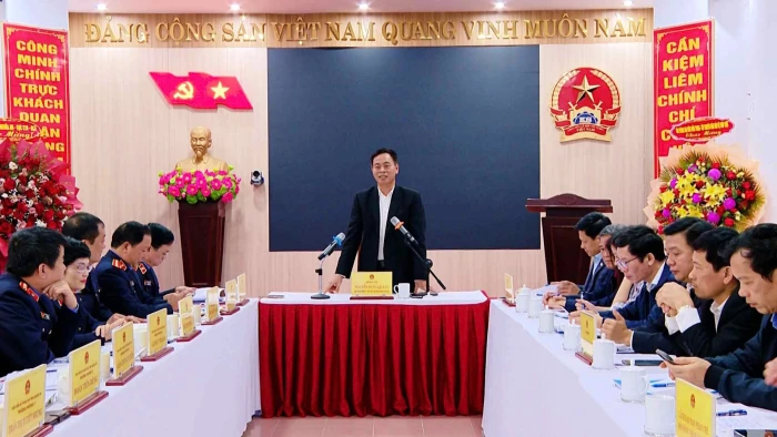 Thường trực HĐND tỉnh làm việc với Viện Kiểm sát nhân dân tỉnh