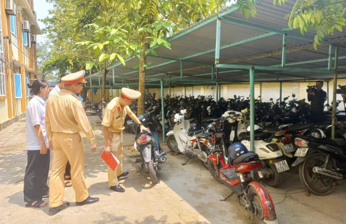 An toàn giao thông cho học sinh, trách nhiệm của người lớn