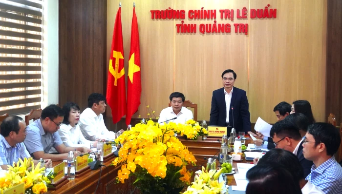 Đoàn công tác Học viện Chính trị Quốc gia Hồ Chí Minh khảo sát Trường Chính trị Lê Duẩn đạt chuẩn mức 1