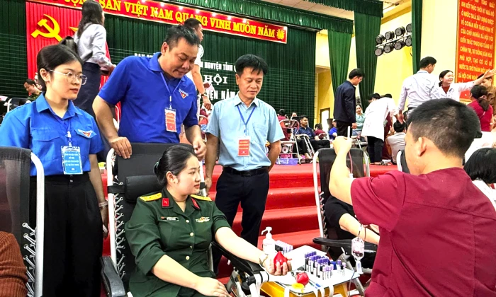 Tiếp nhận 577 đơn vị máu trong Chương trình 'Hiến máu tình nguyện'