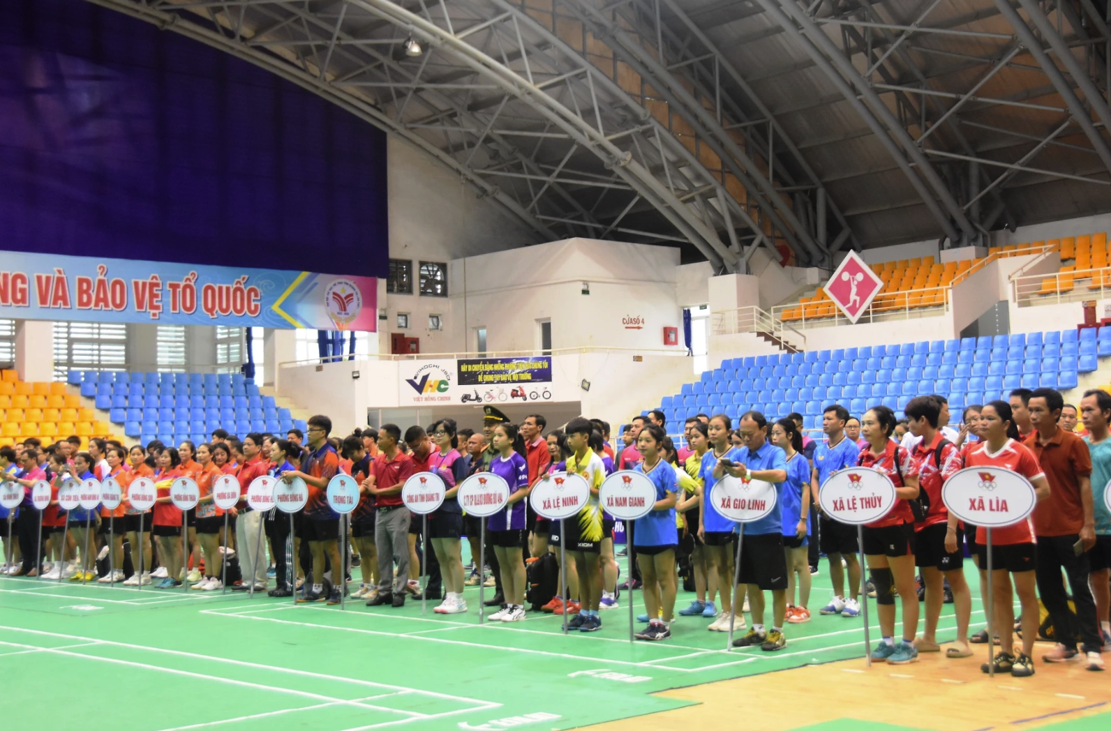 Các đoàn VĐV tham gia giải - Ảnh: ĐV