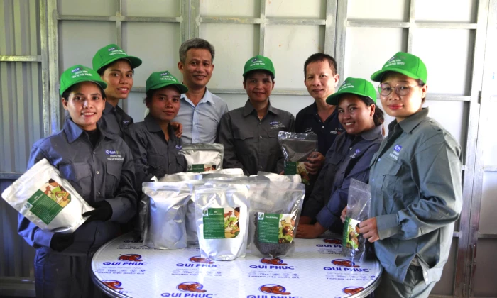 Gieo mầm ước mơ xanh bên dòng Sê Pôn