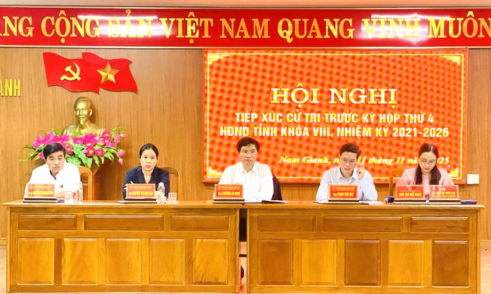 Đại biểu HĐND tỉnh tiếp xúc cử tri trước kỳ họp thứ 4, HĐND tỉnh khóa VIII