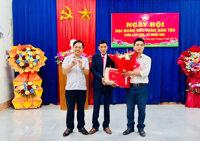 Sôi nổi Ngày hội 'Đại đoàn kết toàn dân tộc' tại xã Minh Hóa