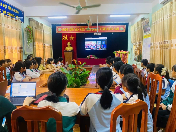 Lan tỏa tình yêu biển, đảo thông qua cuộc thi trực tuyến “Em yêu biển, đảo quê hương”