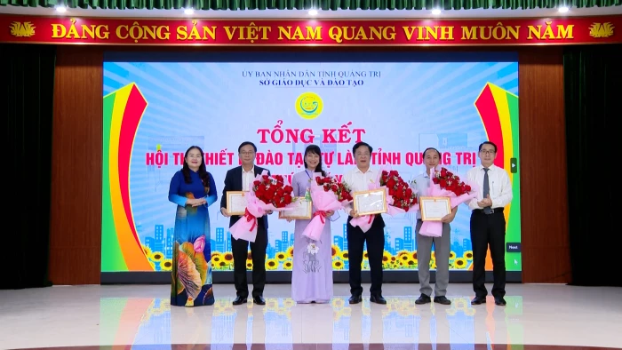 Trao 25 giải thưởng tại hội thi thiết bị đào tạo tự làm tỉnh Quảng Trị năm 2025