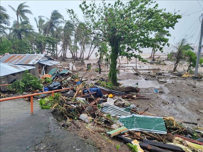 Khu vực chịu ảnh hưởng bởi bão Fung-wong tại tỉnh Catanduanes, Philippines ngày 9/11/2025. Ảnh: THX/TTXVN