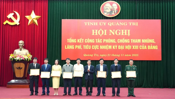 Tăng cường sự lãnh đạo của cấp ủy, tổ chức đảng đối với công tác phòng, chống tham nhũng, lãng phí, tiêu cực