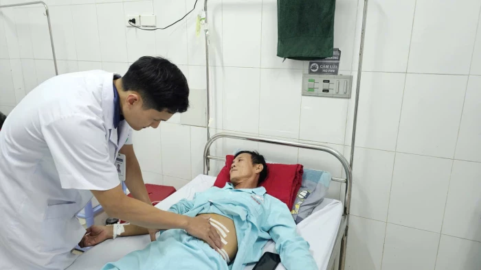 Bệnh viện Đa khoa tỉnh Quảng Trị: Khẩn trương xử lý sự cố nhiễm khuẩn sau phẫu thuật nội soi