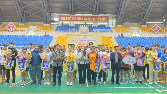 Khai mạc giải Cầu lông Đại hội Thể dục thể thao tỉnh Quảng Trị lần thứ I