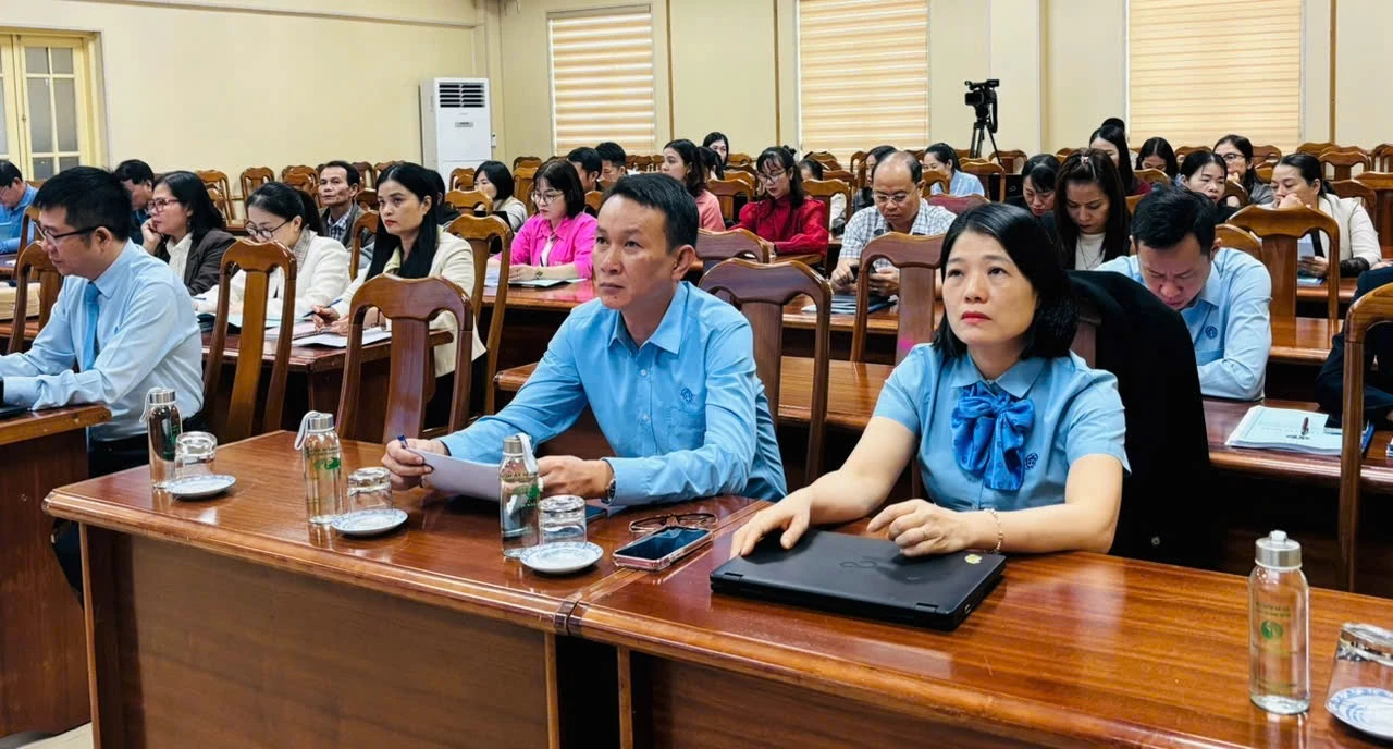 Các học viên tham dự hội nghị tập huấn - Ảnh: K.H