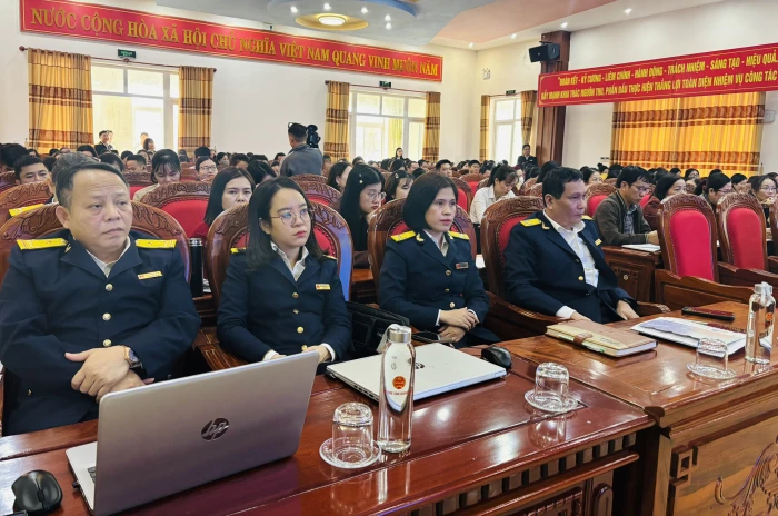 Cập nhật chính sách thuế mới và đối thoại doanh nghiệp năm 2025