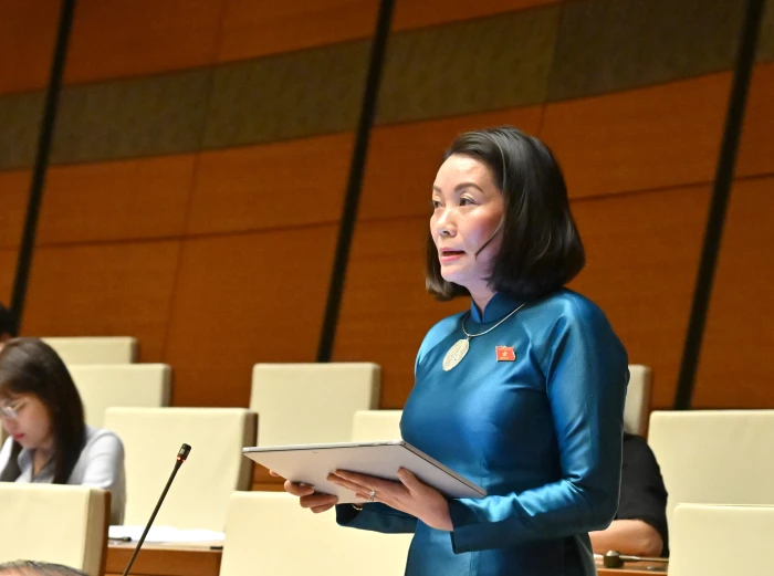 Siết chặt quy định tiết lộ giới tính thai nhi