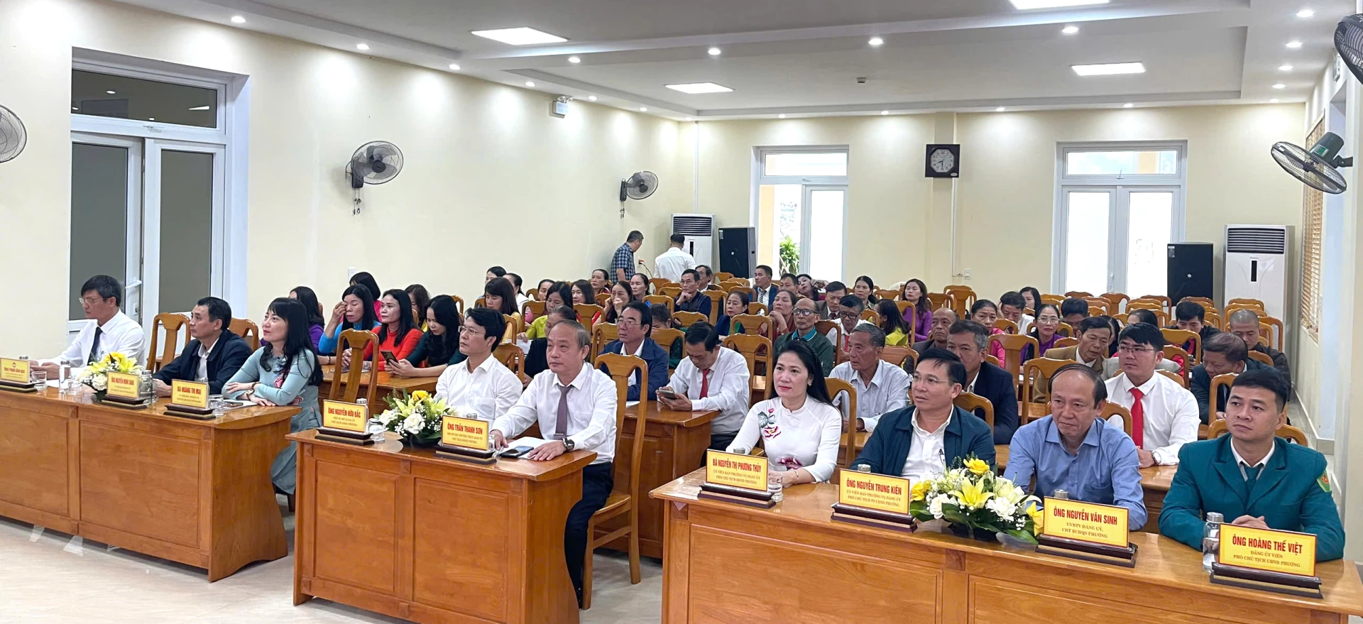 Các đạo biểu tham dự. Ảnh: H.Tr.