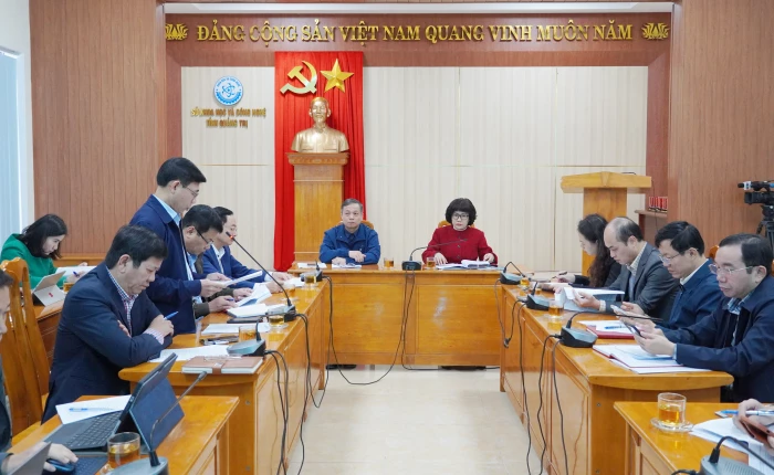 Thẩm tra các nội dung về công tác chuyển đổi số