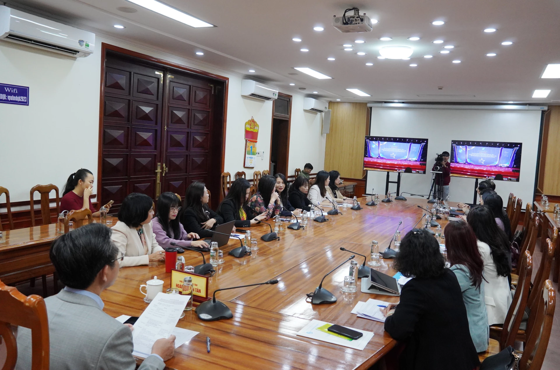 Quang cảnh điểm cầu UBND tỉnh Quảng Trị. Ảnh: X.P