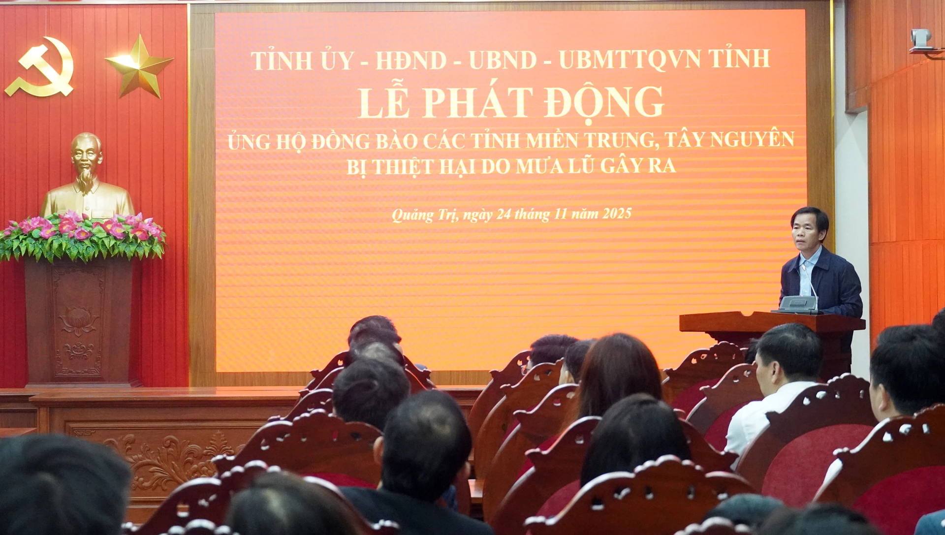 Quang cảnh lễ phát động - Ảnh: N.M